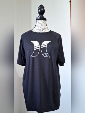 Hurley Black Crew Neck Logo Shirt
